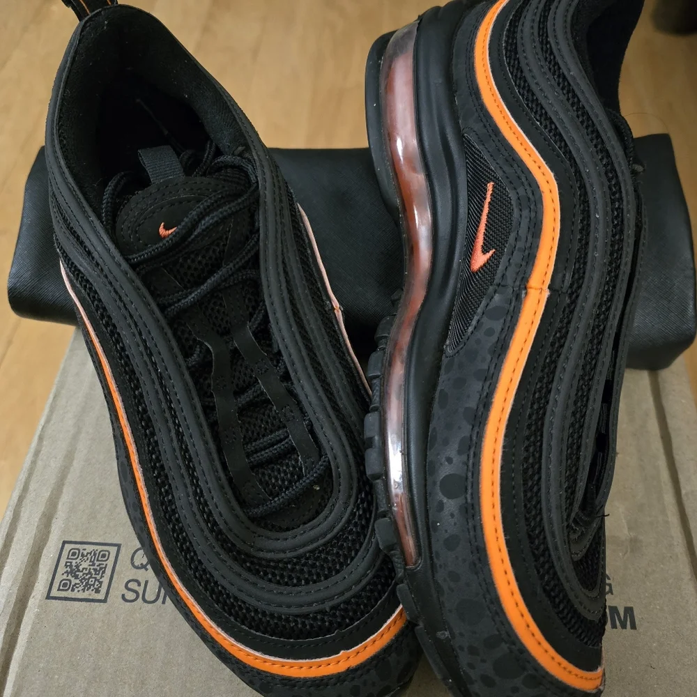 Nike Air Max 97 Safari GS "Black Safety Orange, Sneakers  Shoes Y 6.5 / W Size 8 - Picture 9 of 9